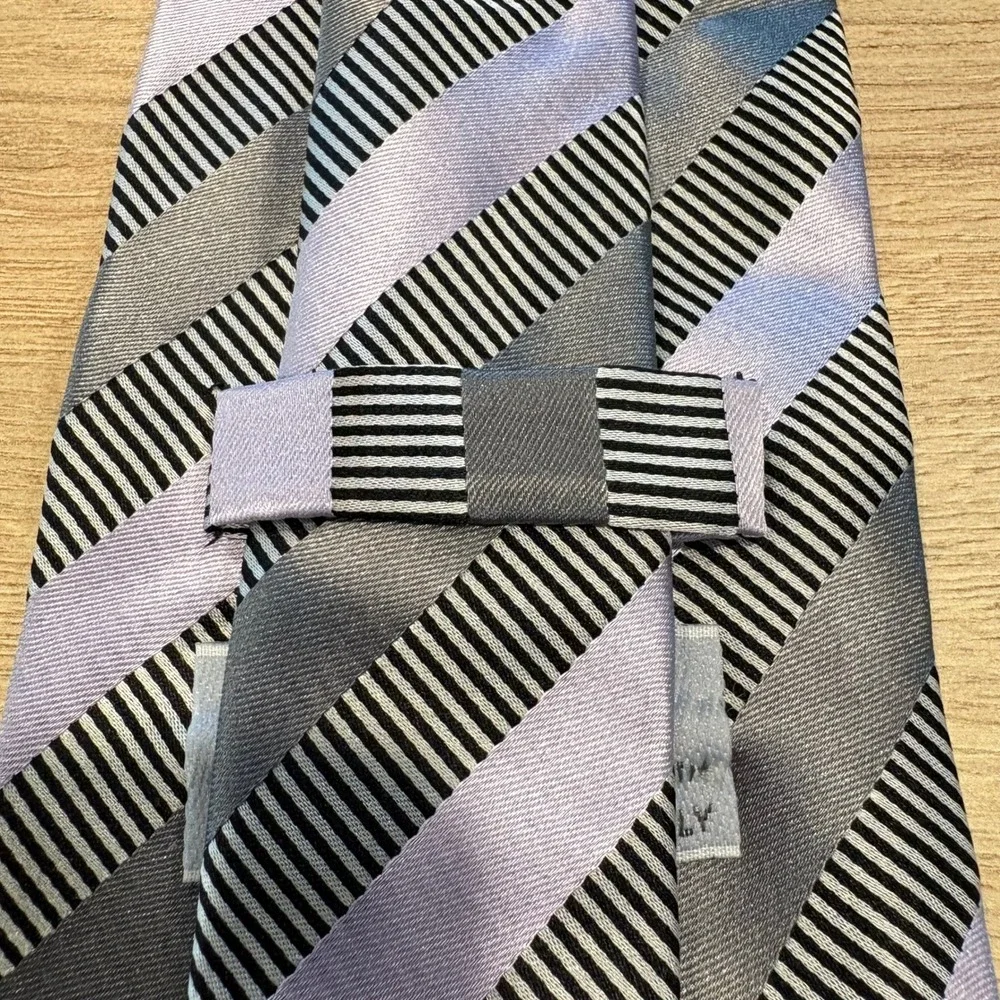 Fratelli Silk Tie Mens Lavender Grey Black Striped Hand Made in Italy Necktie
